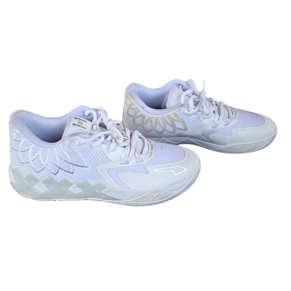 Puma LaMelo Ball MB01 White Mens Basketball Sneakers Size 10.5